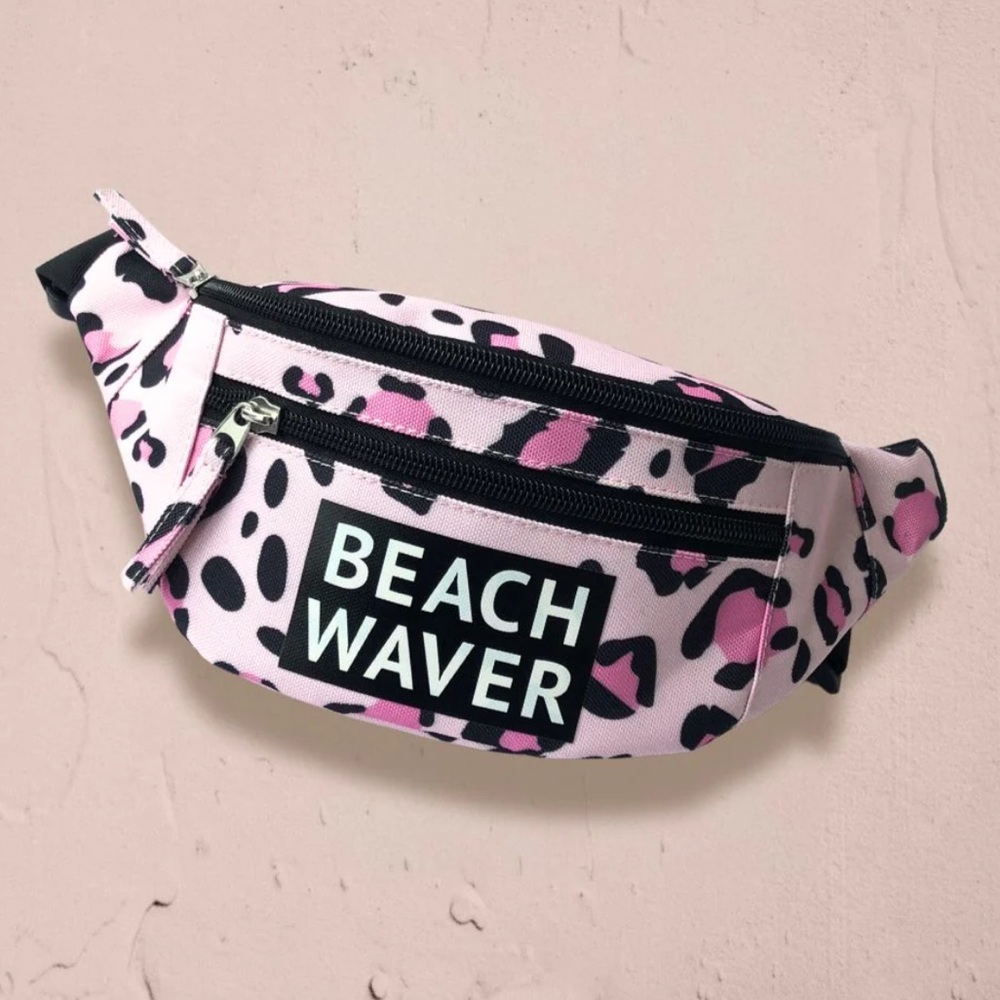 💸 $5 💸 Beachwaver (NIB) Pink Catwalk Fanny pack MSRP $25